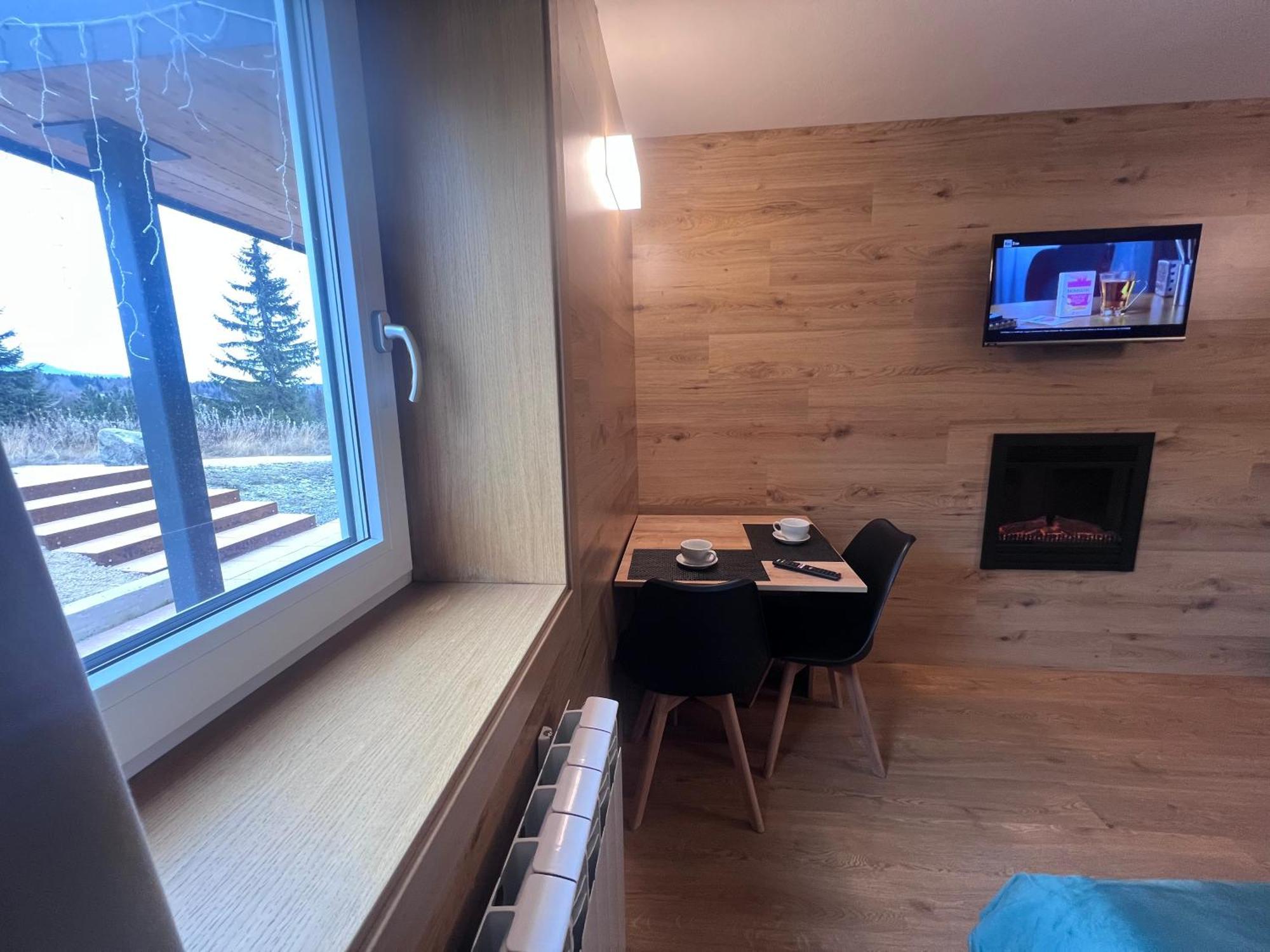 Anemone Bianco Suite Rooms باسو ديل تونالي المظهر الخارجي الصورة